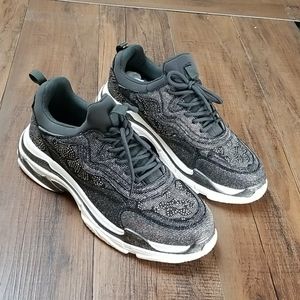 Jessica Simpson Speedey Sneakers